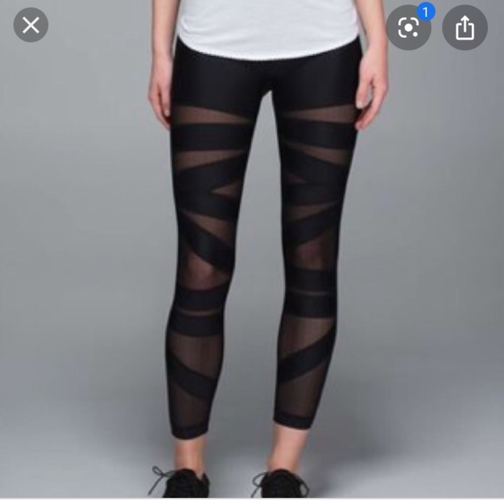 Lululemon mesh cut out leggings size 4